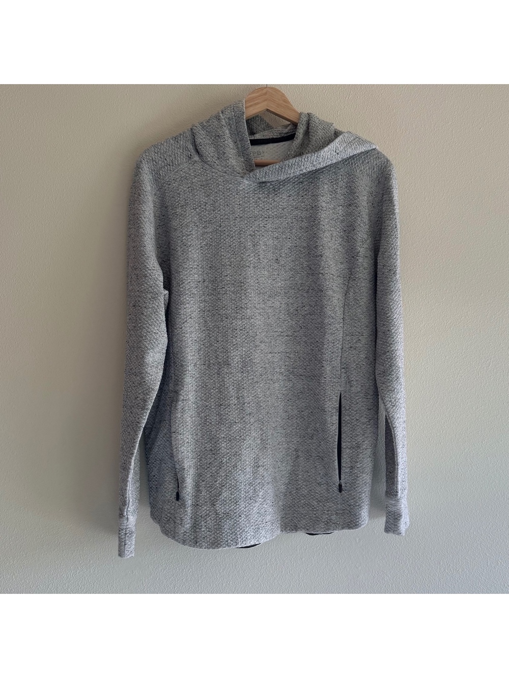 YPB Abercrombie Men’s Gray Textured Waffle Performance Hoodie Size Small